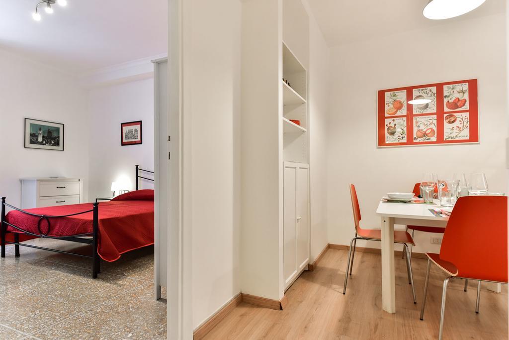 Red & White Vatican Apartment Rome Bagian luar foto