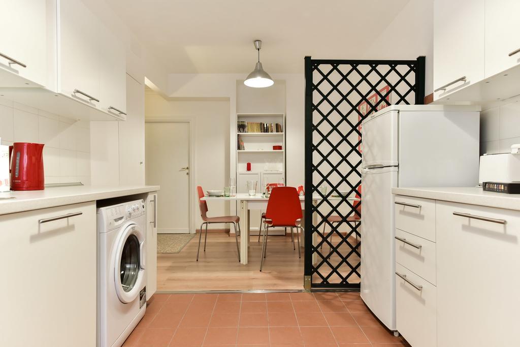 Red & White Vatican Apartment Rome Bagian luar foto